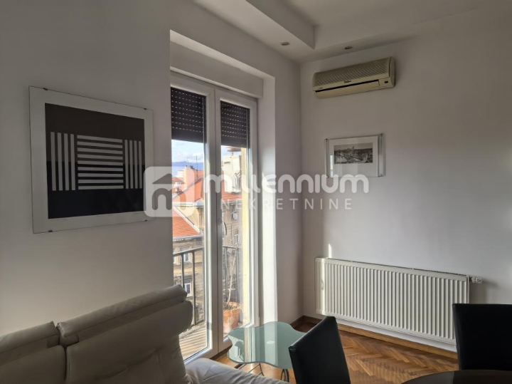 Rijeka, Sušak, 75m2, 3-sobni stan s terasom