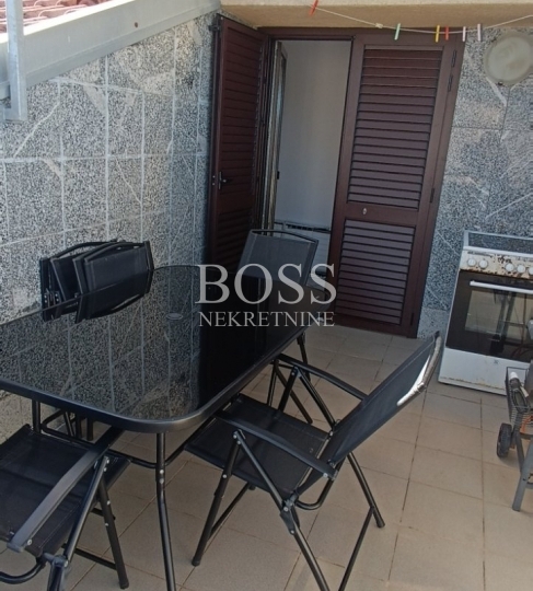 Malinska, 55m2, 1S+DB, 248.000€