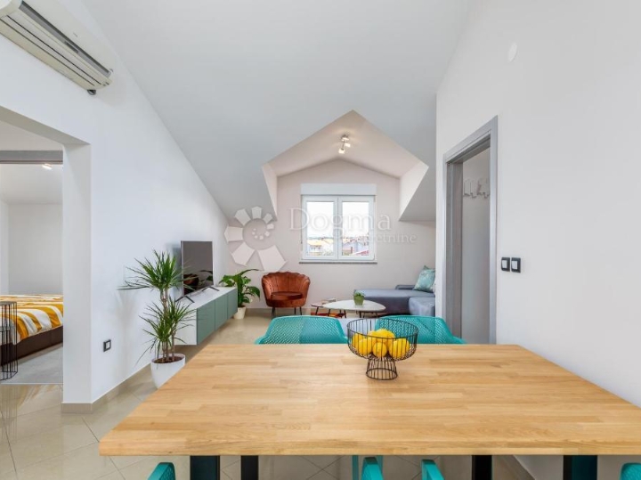 Fažana, stan 200 m od mora, pogled more