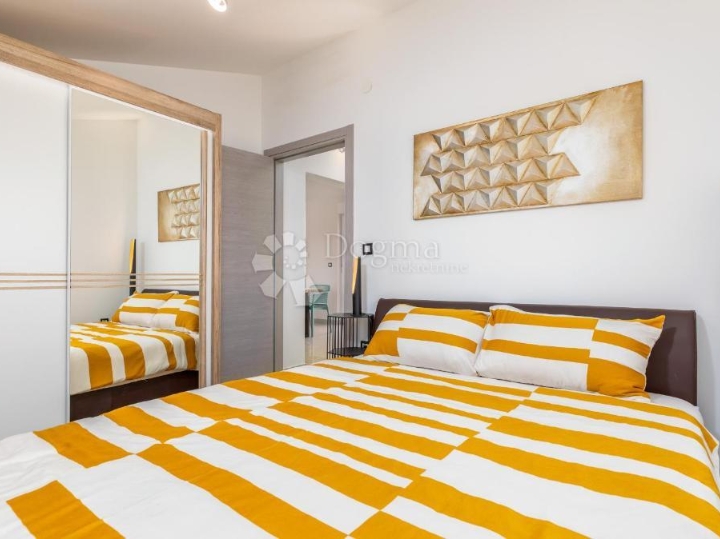 Fažana, stan 200 m od mora, pogled more