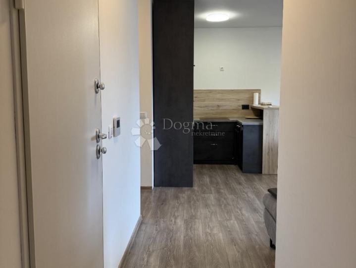 Stan u novogradnji - 3S+DB