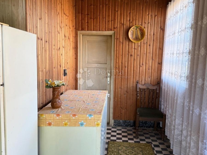 Zemljište s objektima – samo 45,74 €/m²!!