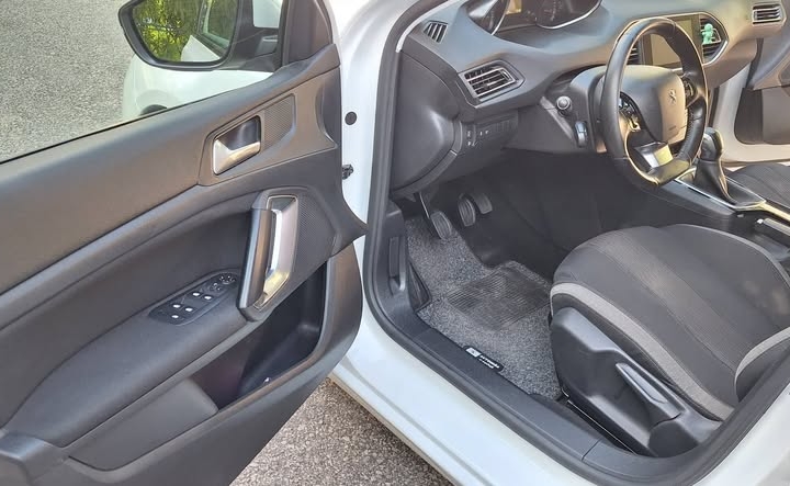 Peugeot 308 1.6 Hdi Style