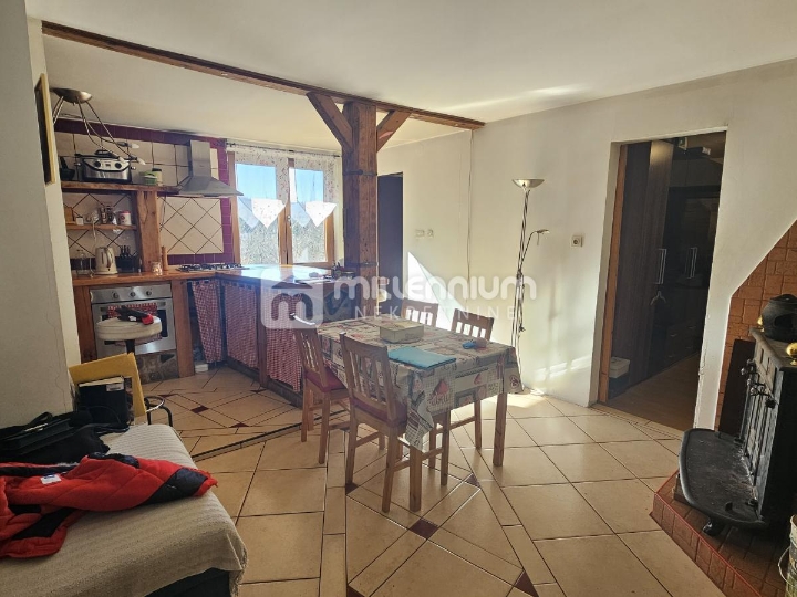 Gorski kotar, Lokve, 180m2, samostojeća kuća