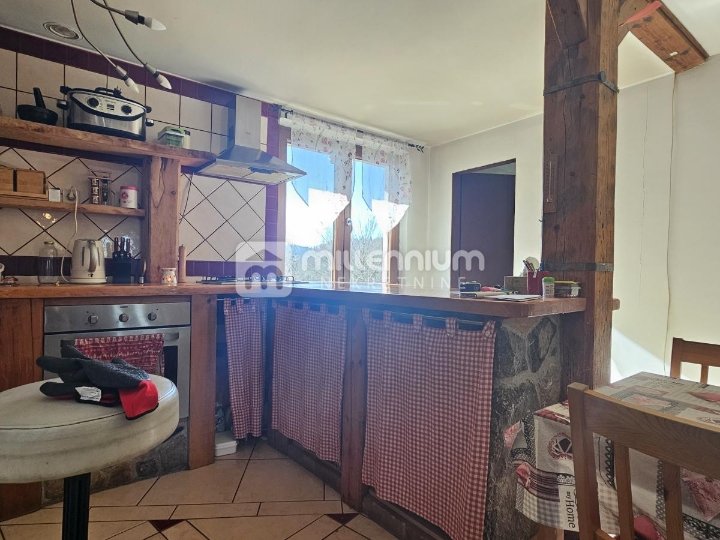 Gorski kotar, Lokve, 180m2, samostojeća kuća