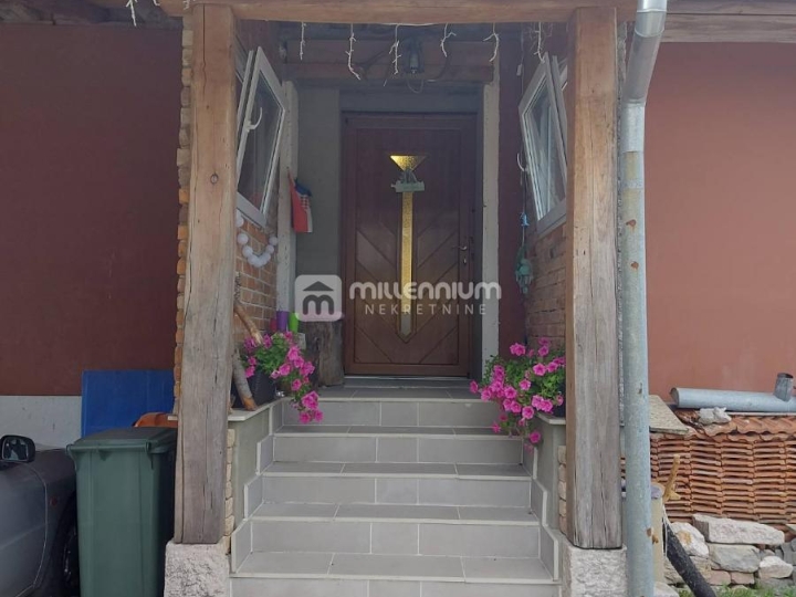 Gorski kotar, Lokve, 180m2, samostojeća kuća