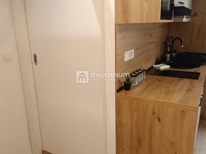 Rijeka, Belveder, 20m2, garsonijera s galerijom