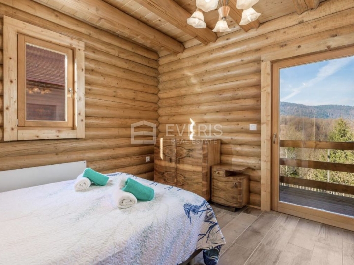 Gorski kotar, Delnice, lijepa drvena kuća 207 m2