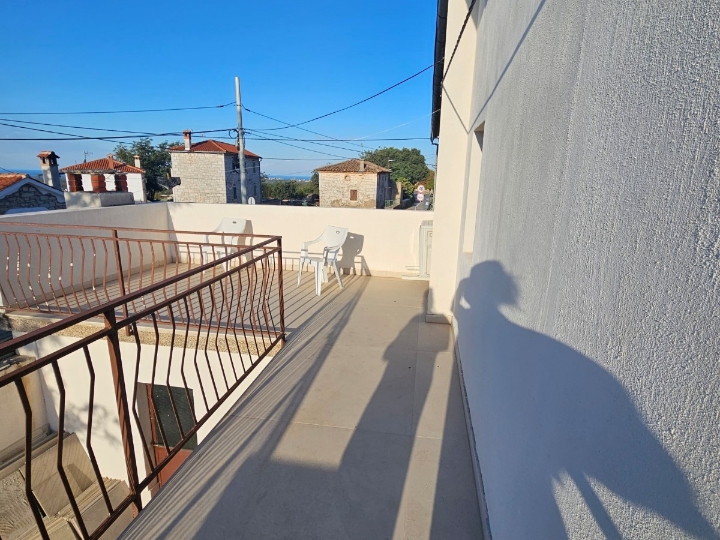 Kuća za najam za radnike, Kaštelir