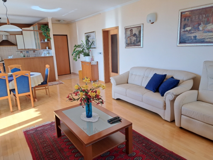 Prelijepi stan s pogledom