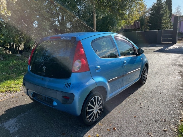 Peugeot 107 1.0