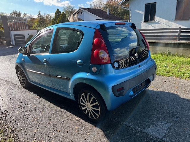 Peugeot 107 1.0
