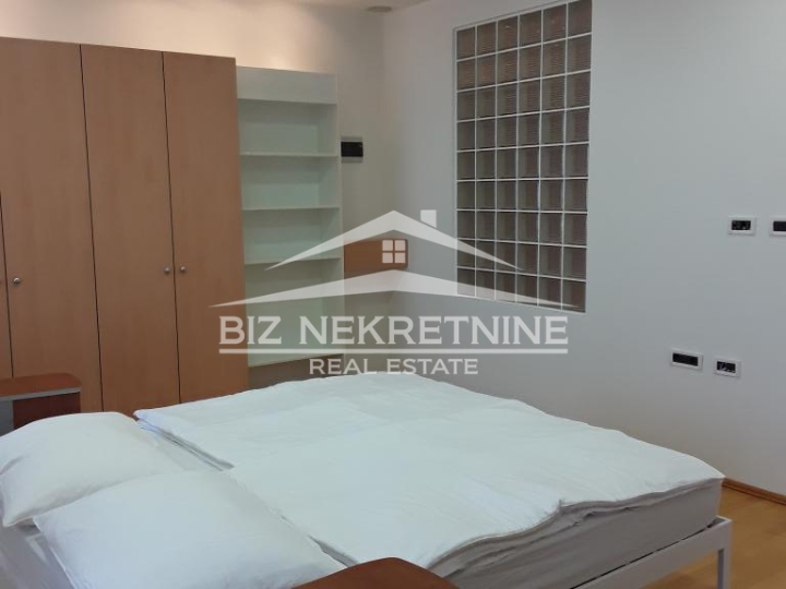 Rijeka-Belveder, 2S+DB, 130m2