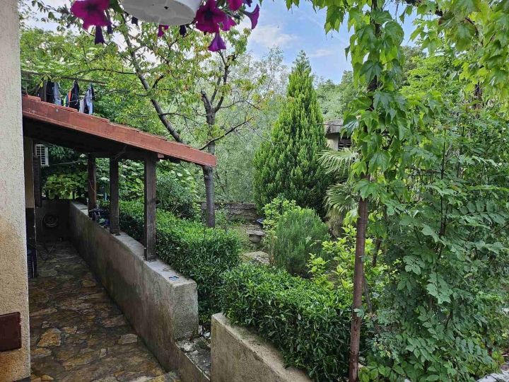 Viškovo-Marčelji, dvojna kuća 250m2