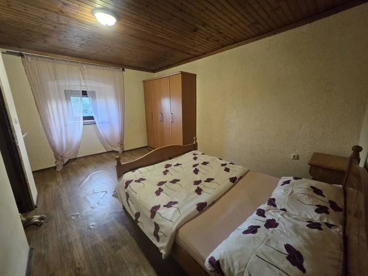 Viškovo-Marčelji, dvojna kuća 250m2