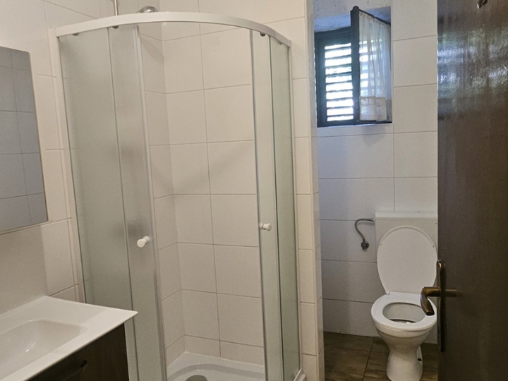 Viškovo-Marčelji, dvojna kuća 250m2