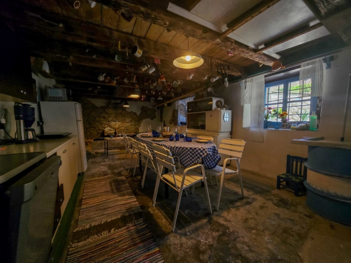 Bakar, kuća prvi red do mora