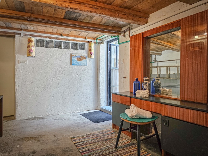 Bakar, kuća prvi red do mora