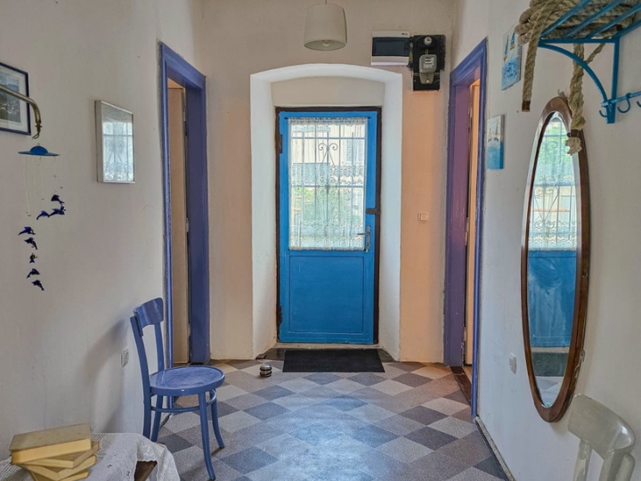 Bakar, kuća prvi red do mora