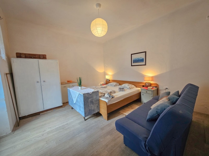 Bakar, kuća prvi red do mora