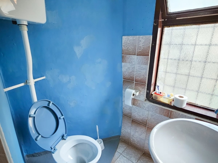 Bakar, kuća prvi red do mora