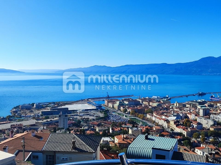 Trsat, 105m2, 2S+DB, prekrasan pogledom