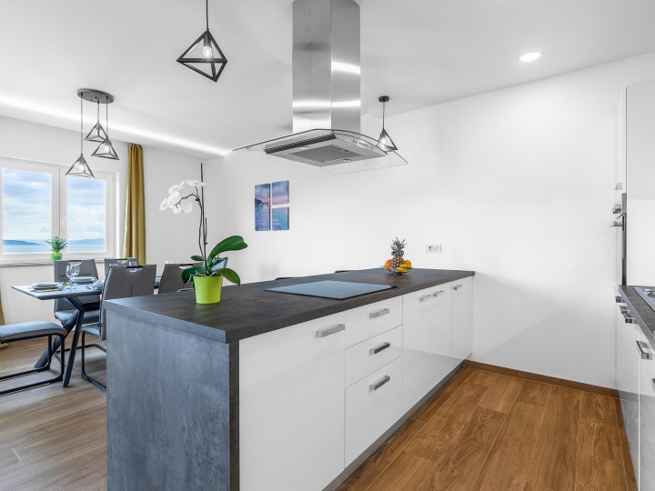 Kostrena-Doričići, 3S+DB, 120m2