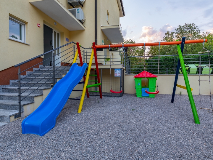 Kostrena-Doričići, 3S+DB, 120m2