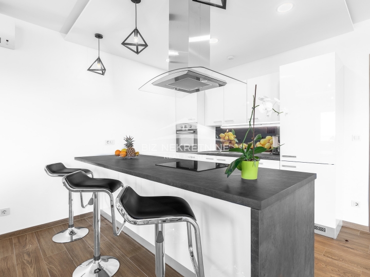 Kostrena-Doričići, 3S+DB, 120m2