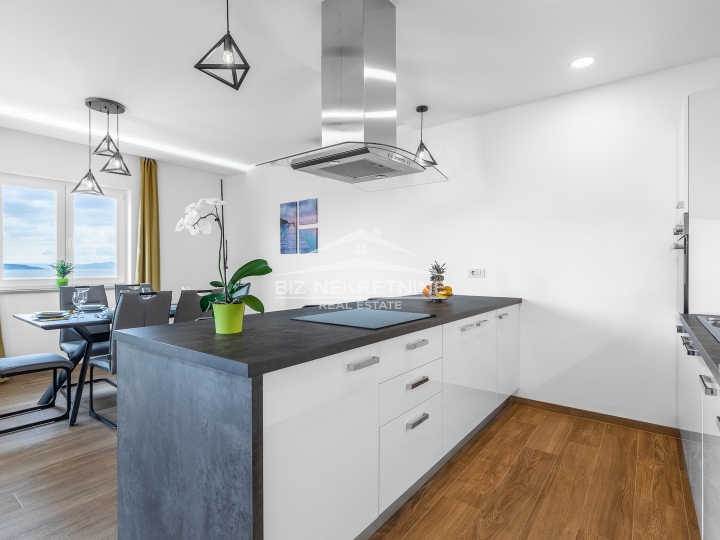 Kostrena-Doričići, 3S+DB, 120m2