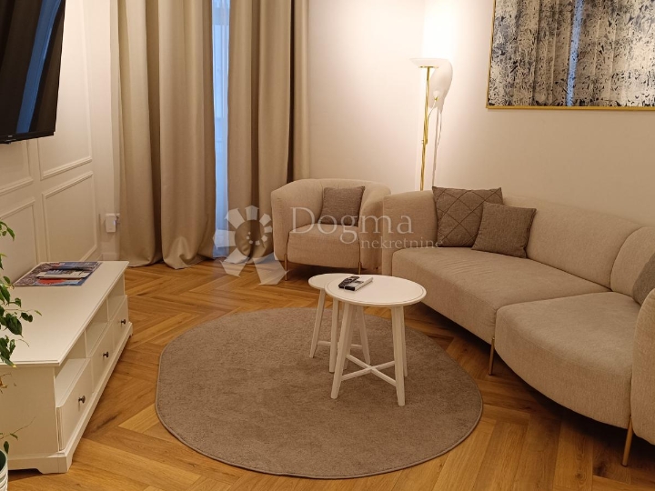 Rijeka, Centar, elegantan i opremljen stan nadomak centra