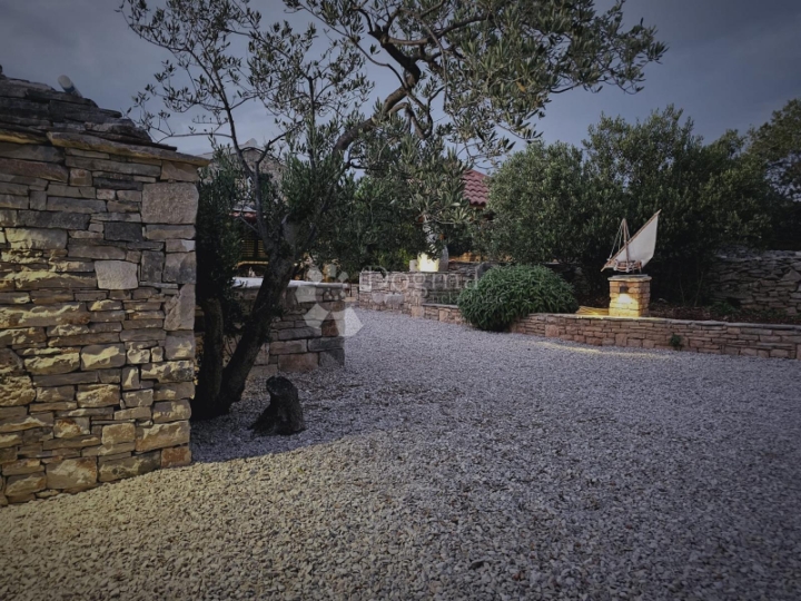 Kamena oaza na Šolti