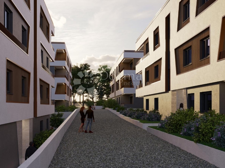 Poreč - moderna novogradnja 800m od mora