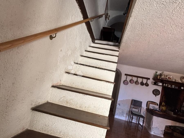 Cres - Valun - kuća - prilika