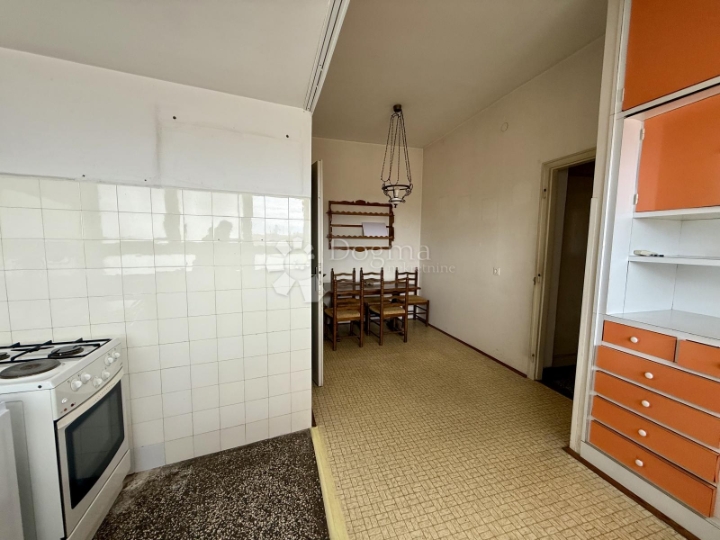 Sconto!!! Arena na dlanu