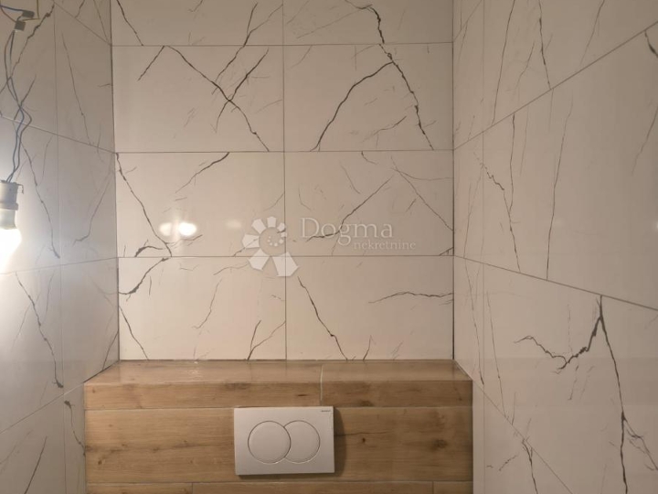 Mikulići – stan 75 m² s terasom i izlazom u vrt