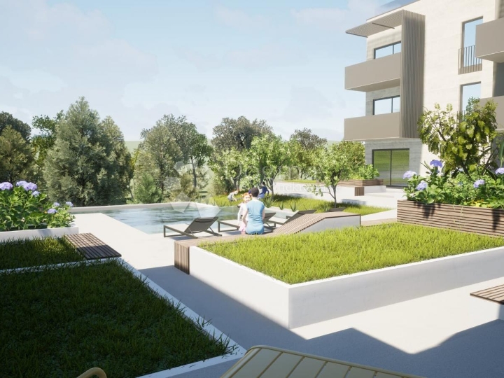 Poreč (okolica), luksuzan stan s vrtom, bazenom i garažom