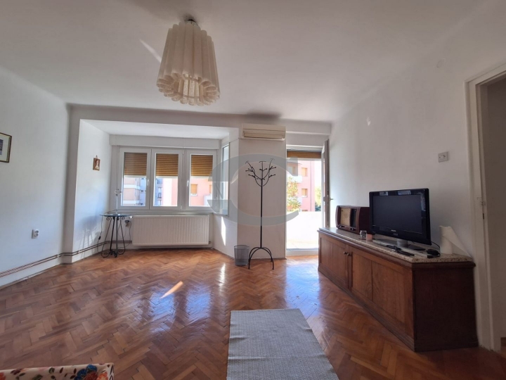 Rijeka, Centar, stan 3S kl., 82 m2, dva balkona
