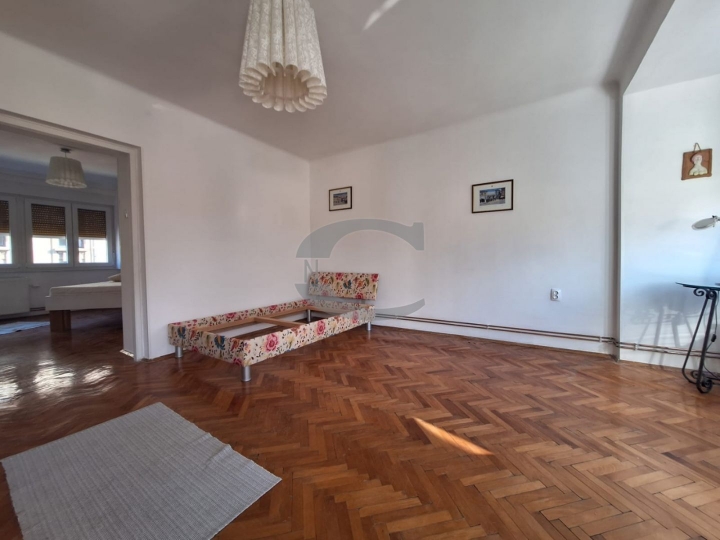 Rijeka, Centar, stan 3S kl., 82 m2, dva balkona