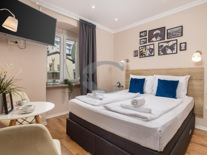 Centar, 1S stan, 450€, samo u Consensusu!