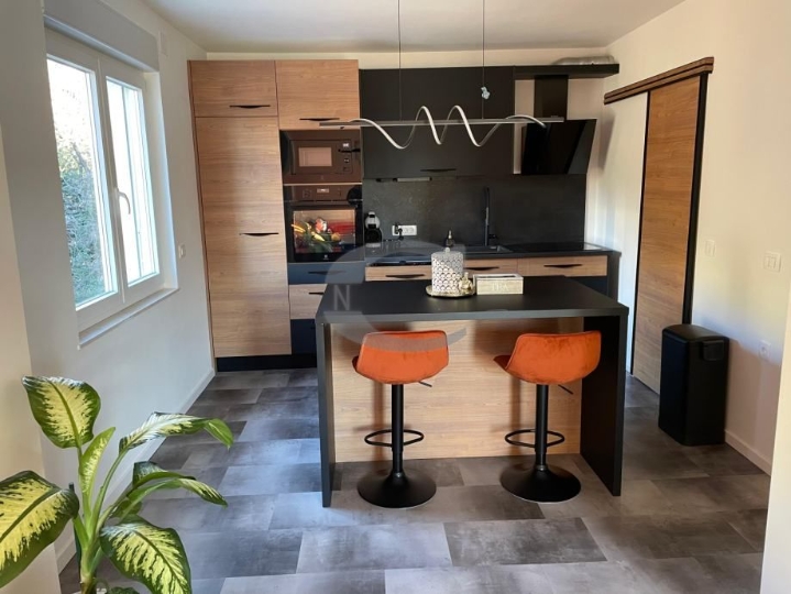 Gornja Vežica, stan 1S+DB, 52 m2