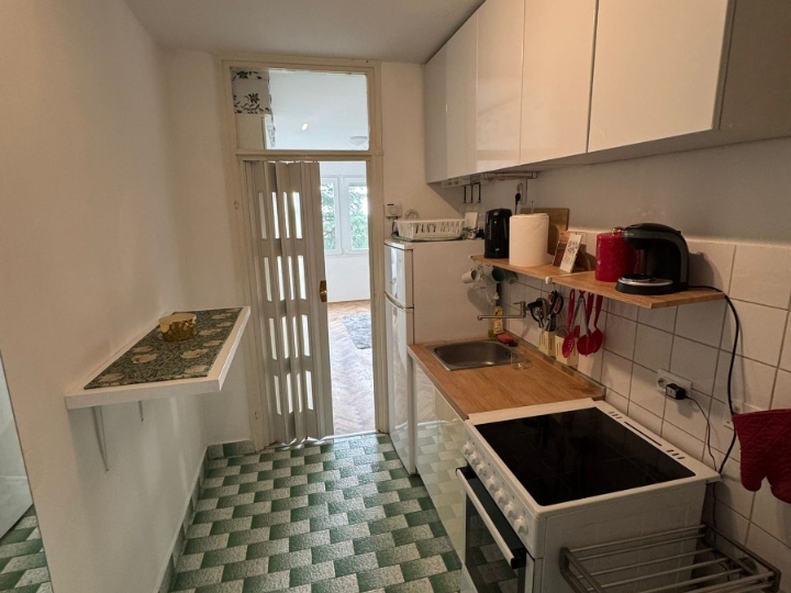 Krnjevo – garsonijera 27 m², 400 €