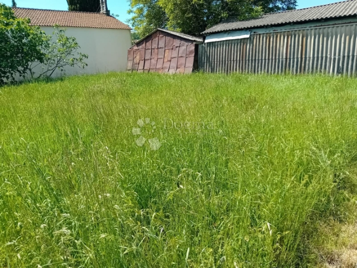 Građevinsko zemljište na mirnoj lokaciji