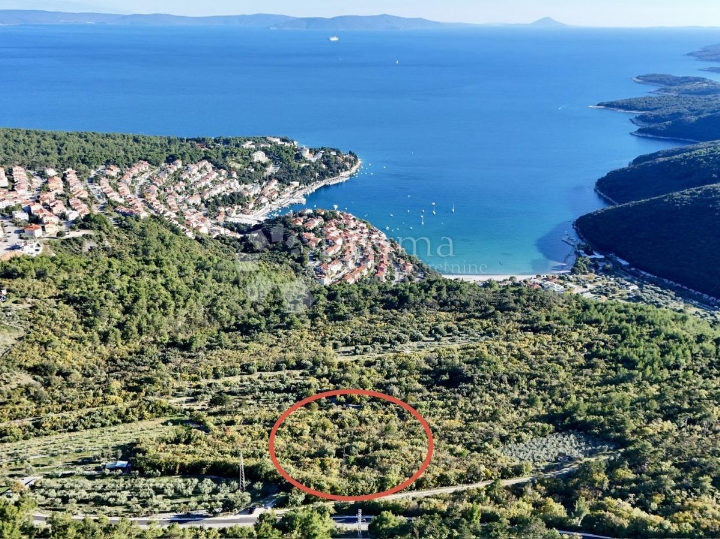 Rabac, poljop. zemljište s pogledom na more