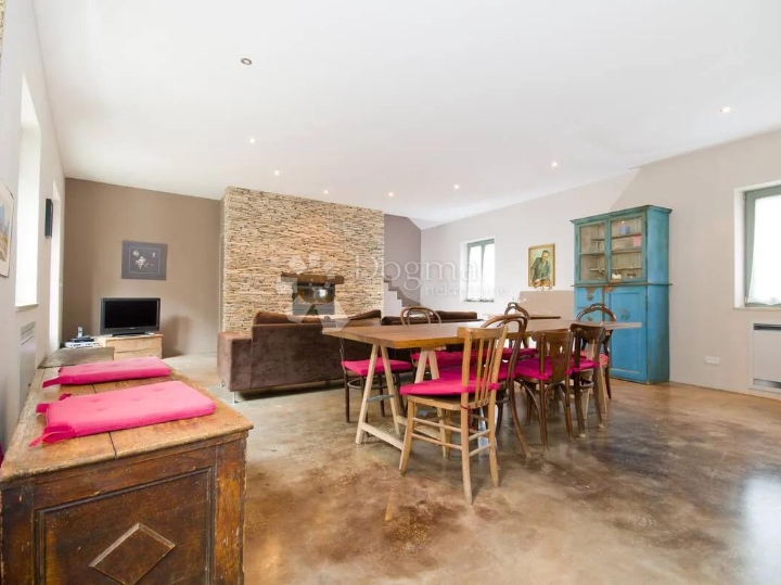 Kuća za najam i podnajam – Oprtalj, Istra