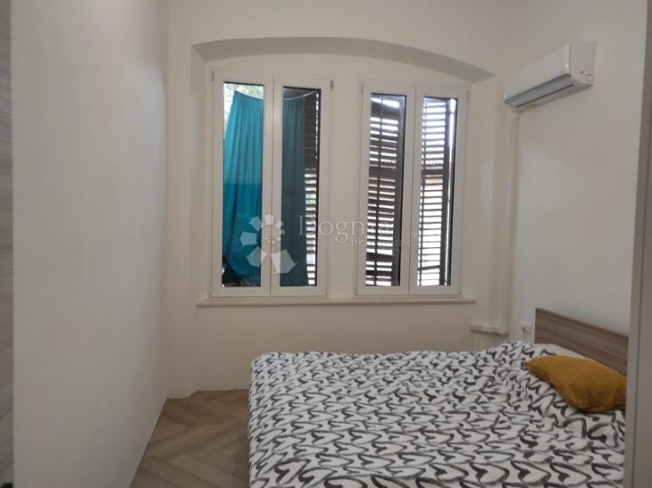 Renovirani stan, Veruda 70m2