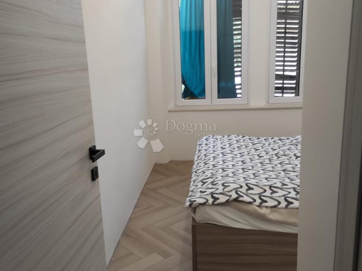 Renovirani stan, Veruda 70m2