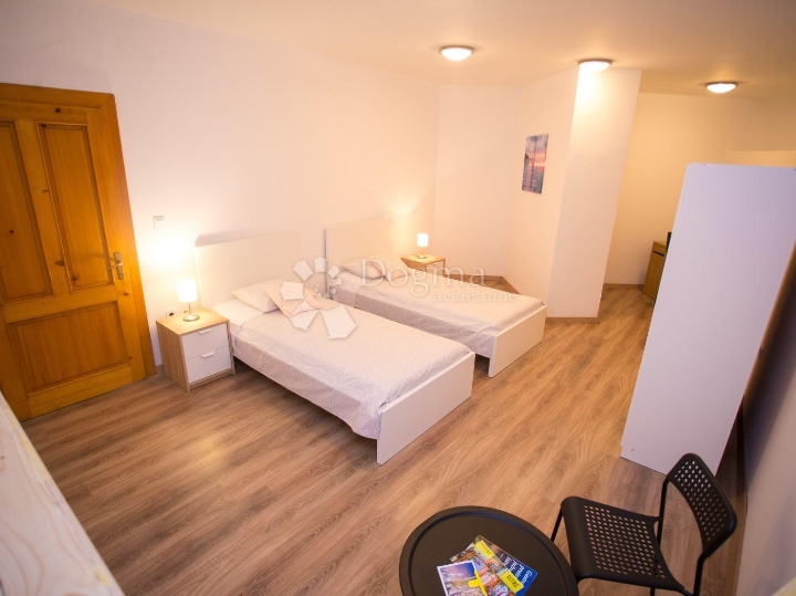 Pula – prostran i opremljen stan za najam u prizemlju