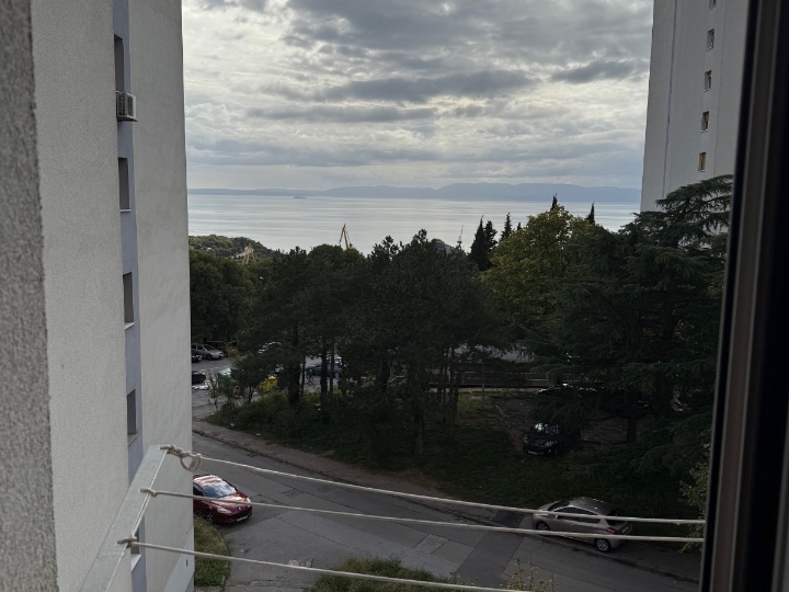 Vežica-stan 91 m2, 2. kat prodajem