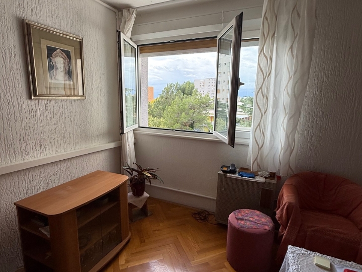 Vežica-stan 91 m2, 2. kat prodajem